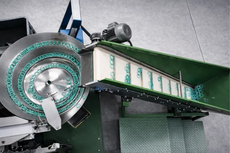 Color-coded gasket production and handling line at Kinetics Line