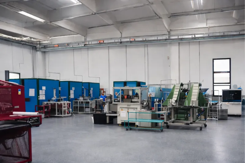 Kinetics Line gasket production hall and industrial workspace